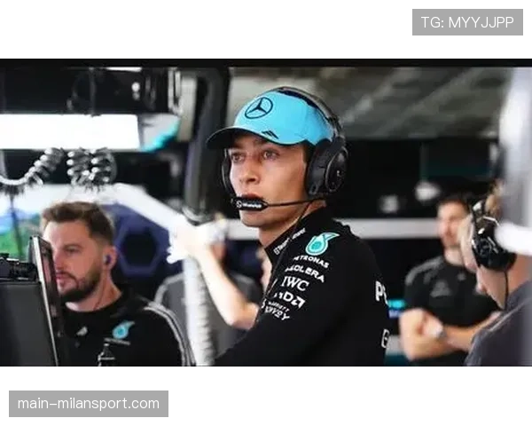 梅赛德斯车手拉塞尔表现抢眼 多次登顶分站赛冠军 梅赛德斯车手拉塞尔表现抢眼 多次登顶分站赛冠军